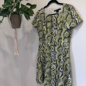 FRENCH CONNECTION - Yellow White and Black Dress